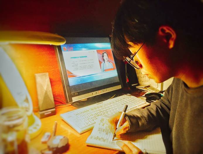 说明: E:\Desktop\5fee82542d2fbcd6ee4bb020e745b98.jpg