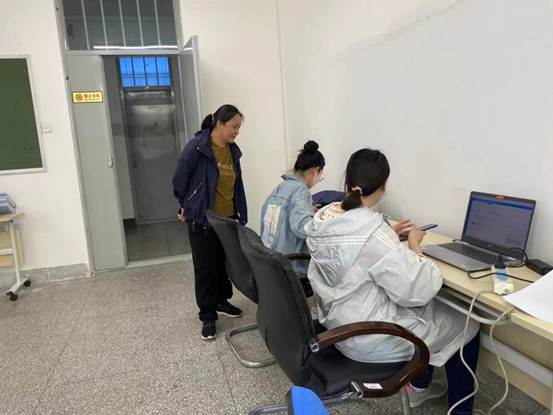 说明: C:\Users\Administrator\Desktop\MK体育党团联动社区共建工作室圆满完成返校学生流调任务\af64ffc7d55c1b16606fe7e076edf22.jpg